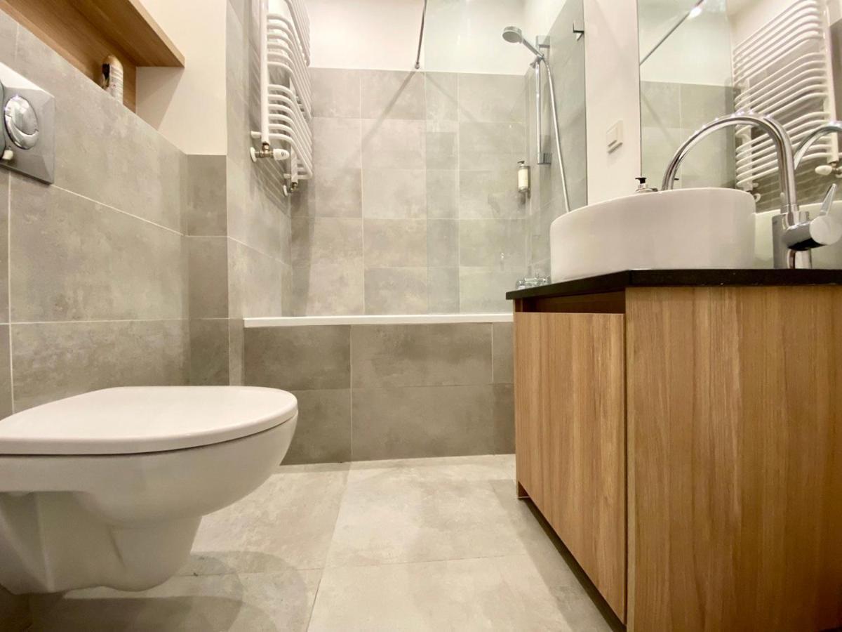 דירות K22 Apart In Warsaw Slawinska 505 מראה חיצוני תמונה