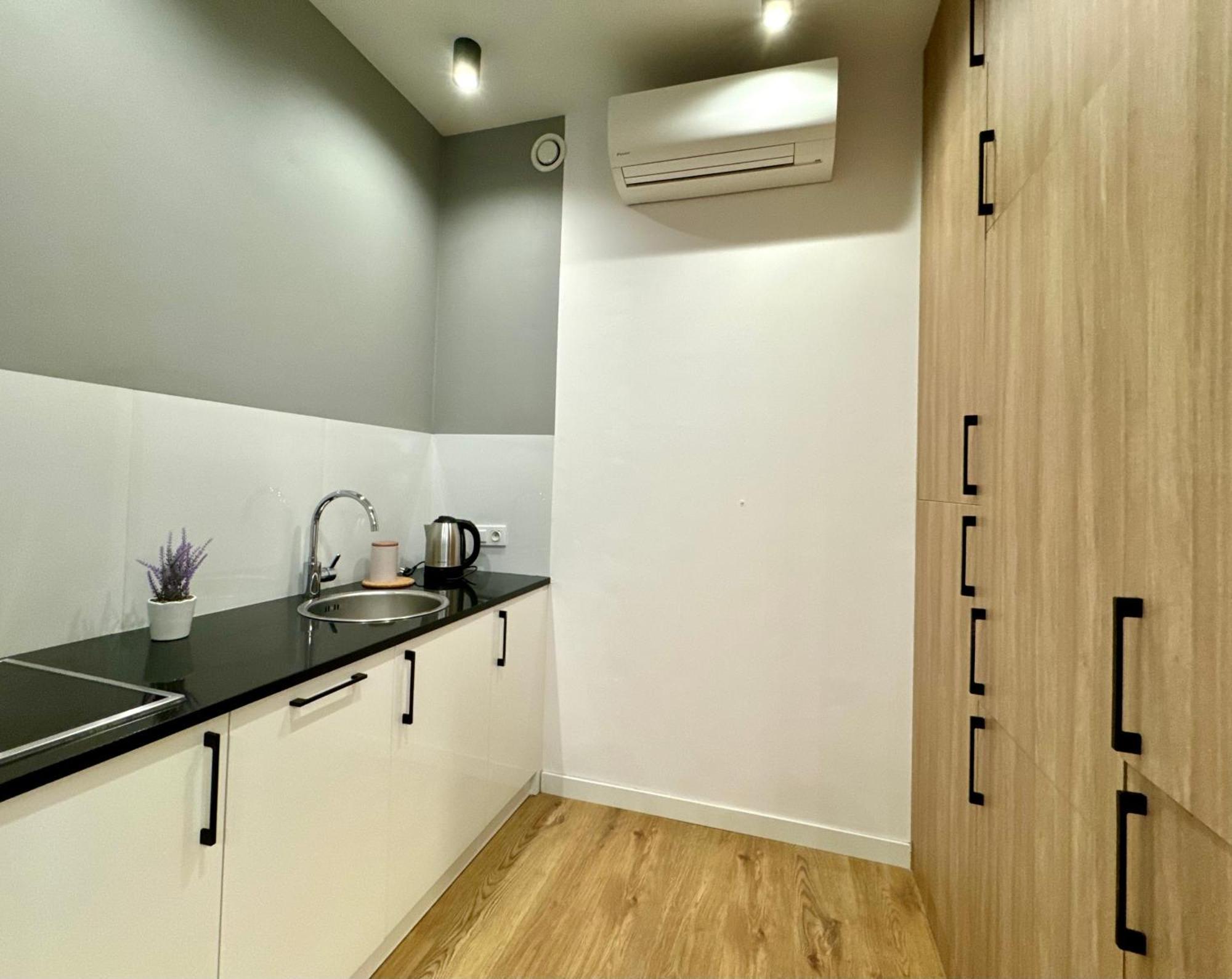 דירות K22 Apart In Warsaw Slawinska 505 מראה חיצוני תמונה